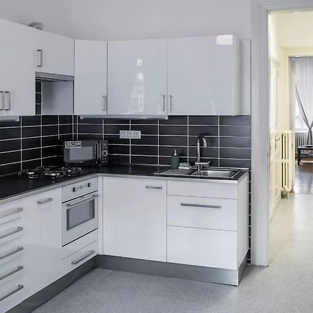 Prince Matyas Apartment Прага Экстерьер фото